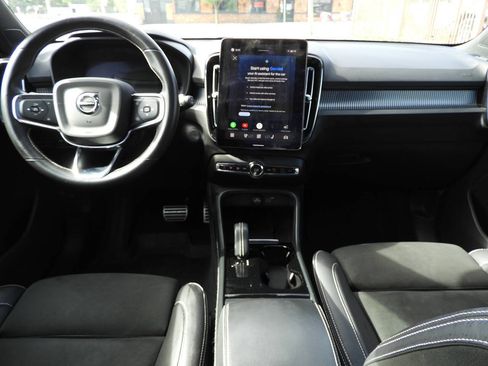 Used 2021 Volvo XC40 P8 Recharge w/ Advanced Package AWD/4WD image 21