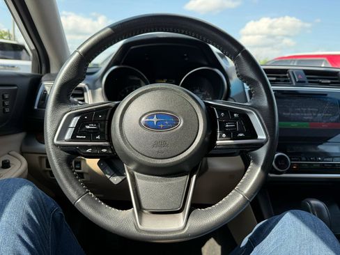 Used 2019 Subaru Outback 2.5i Limited AWD/4WD image 23