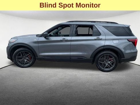 Used 2025 Ford Explorer ST-Line w/ Premium Package AWD/4WD image 6