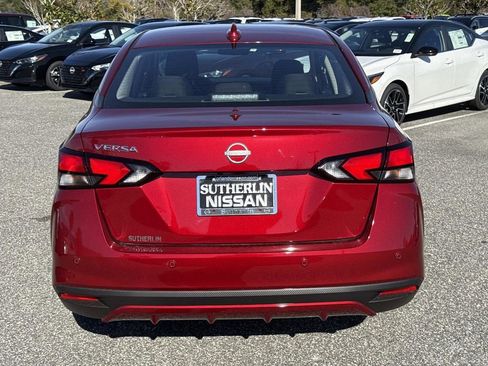 New 2025 Nissan Versa SV w/ Trunk Package FWD image 5