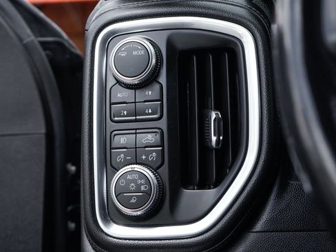 Used 2020 GMC Sierra 2500 Denali w/ Denali Ultimate Package image 24