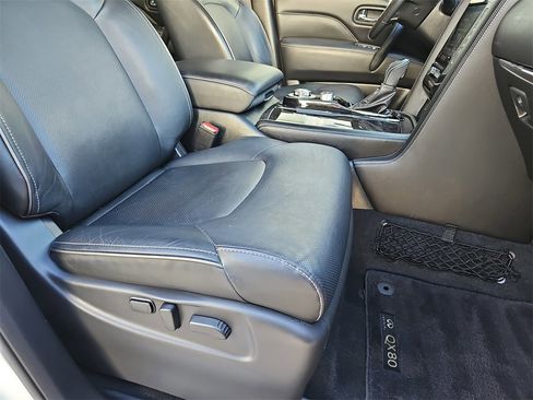 Used 2020 INFINITI QX80 Luxe w/ Edition 30 Package image 13