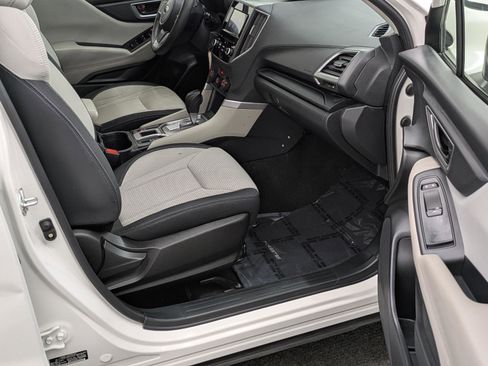 Used 2022 Subaru Forester image 9