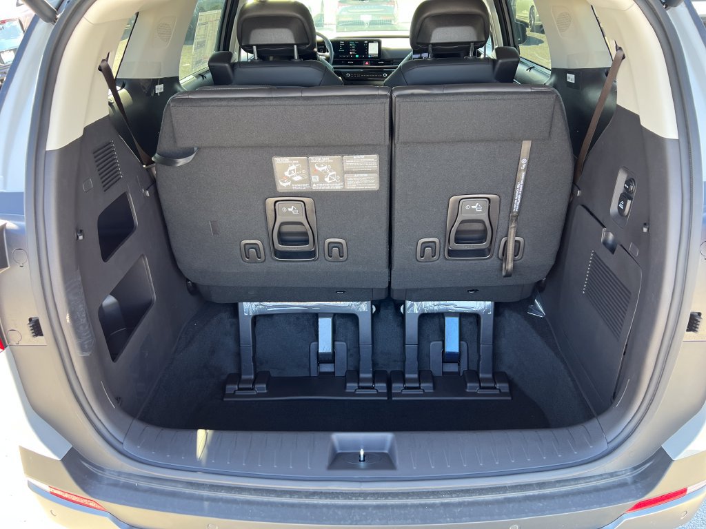 New 2027 Kia Carnival SX Prestige FWD image 9