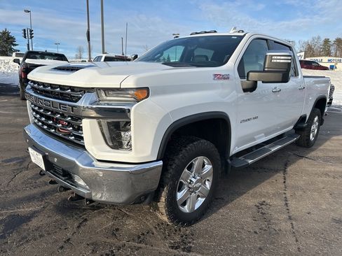 Used 2020 Chevrolet Silverado 2500 LTZ w/ LTZ Plus Package image 7