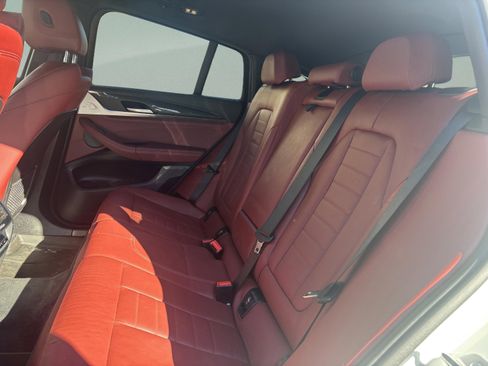 Used 2023 BMW X4 M40i image 25