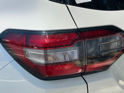 Used 2024 Honda Pilot EX-L image 38