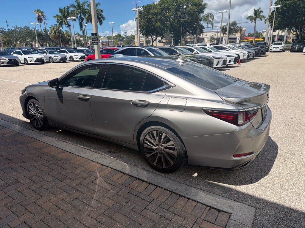 Used 2019 Lexus ES 350 w/ Premium Package FWD image 8