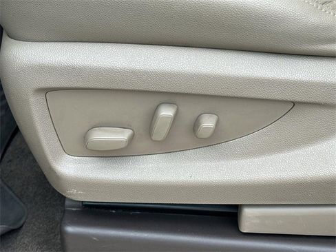 Used 2018 GMC Sierra 1500 SLT image 31