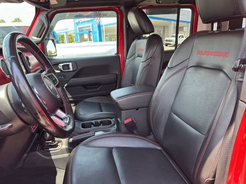 Used 2021 Jeep Gladiator Rubicon AWD/4WD image 18
