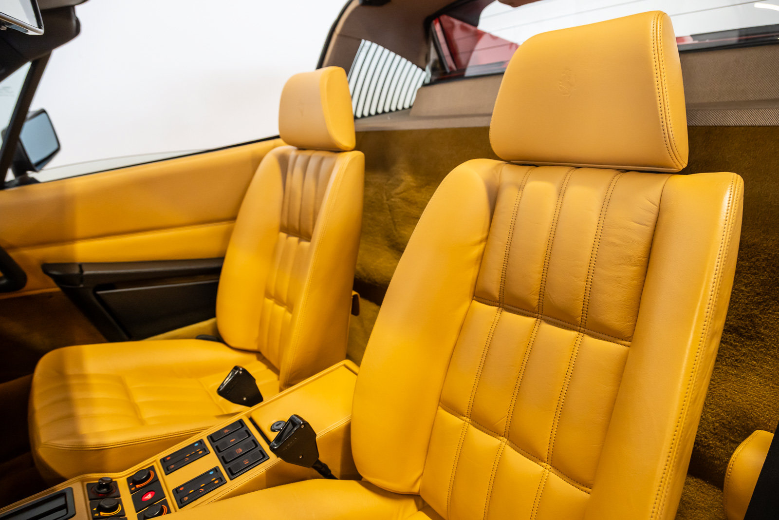 Used 1989 Ferrari 328 GTS RWD image 34