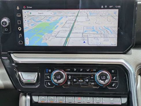 Used 2023 GMC Sierra 1500 Denali w/ Denali Reserve Package AWD/4WD image 13