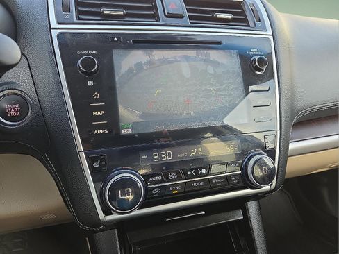 Used 2019 Subaru Outback 2.5i Limited image 17