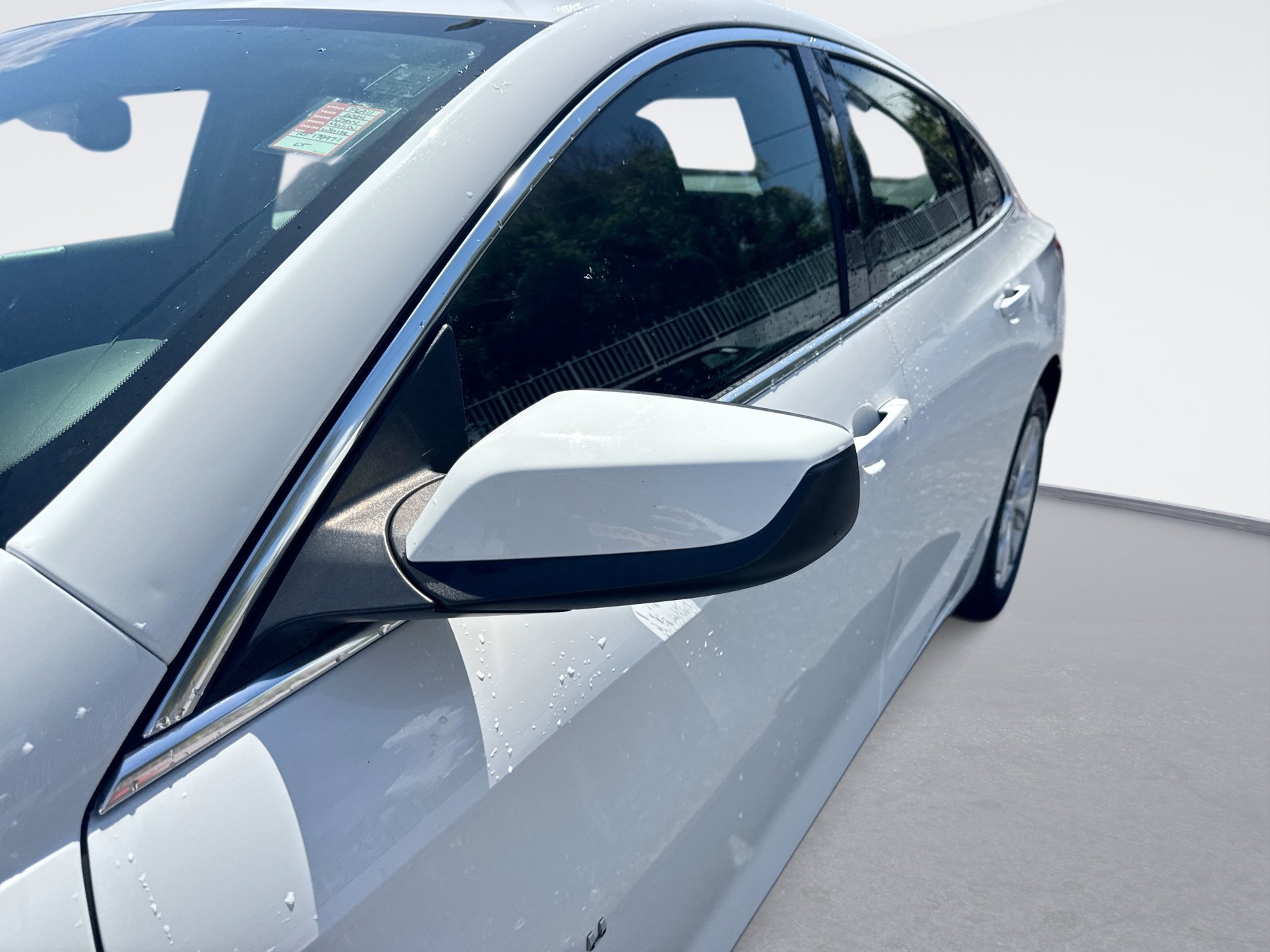Used 2024 Chevrolet Malibu LT FWD image 12