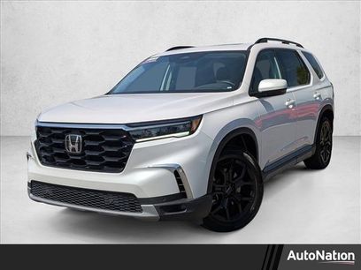 Used 2025 Honda Pilot Touring