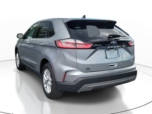 Used 2024 Ford Edge SEL AWD/4WD image 4