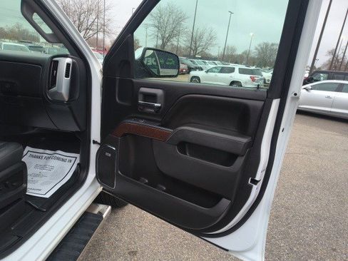 Used 2016 GMC Sierra 1500 SLT w/ SLT Premium Package image 18