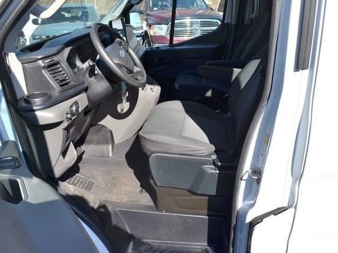 Used 2022 Ford Transit 350 XLT image 17
