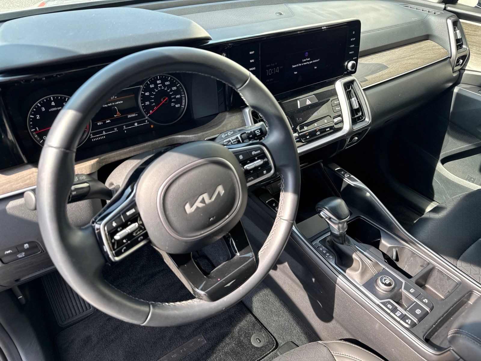 Used 2023 Kia Sorento EX FWD image 25
