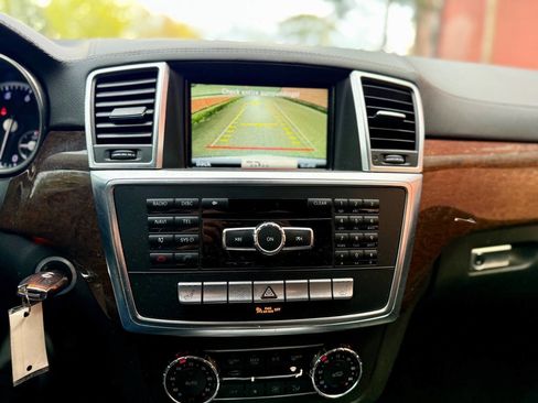 Used 2013 Mercedes-Benz GL 450 4MATIC image 13