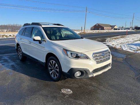 Used 2017 Subaru Outback 3.6R Limited image 5