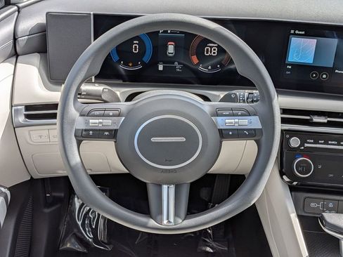 New 2026 Hyundai Tucson SEL image 18