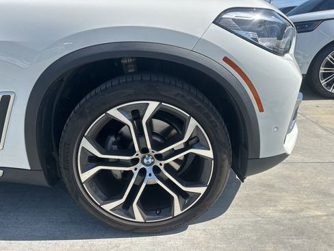 Used 2023 BMW X5 sDrive40i w/ Premium Package image 6