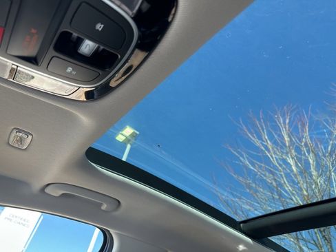 Used 2022 Hyundai Tucson SEL image 12