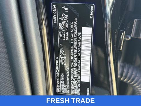 Used 2025 Volvo S60 T8 Ultra image 29