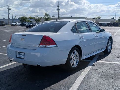 Used 2016 Chevrolet Impala LT FWD image 7