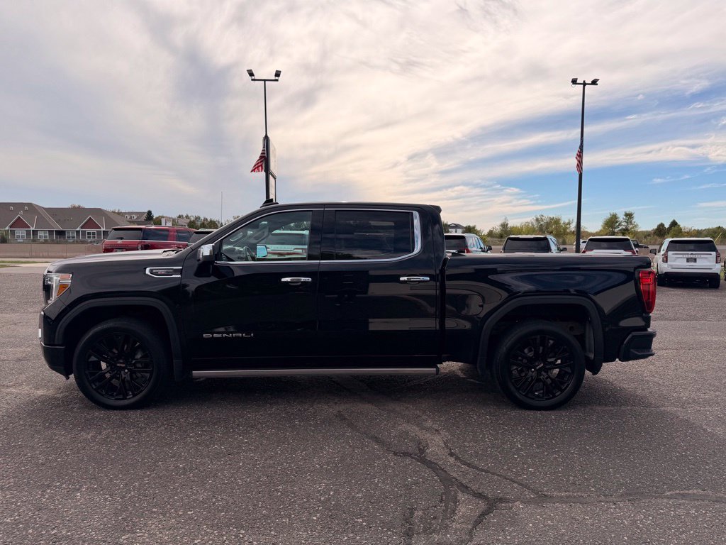 Used 2022 GMC Sierra 1500 Denali w/ Denali Premium Package AWD/4WD image 9