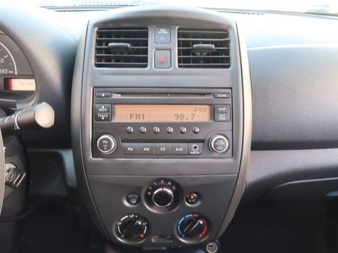 Used 2018 Nissan Versa S image 16