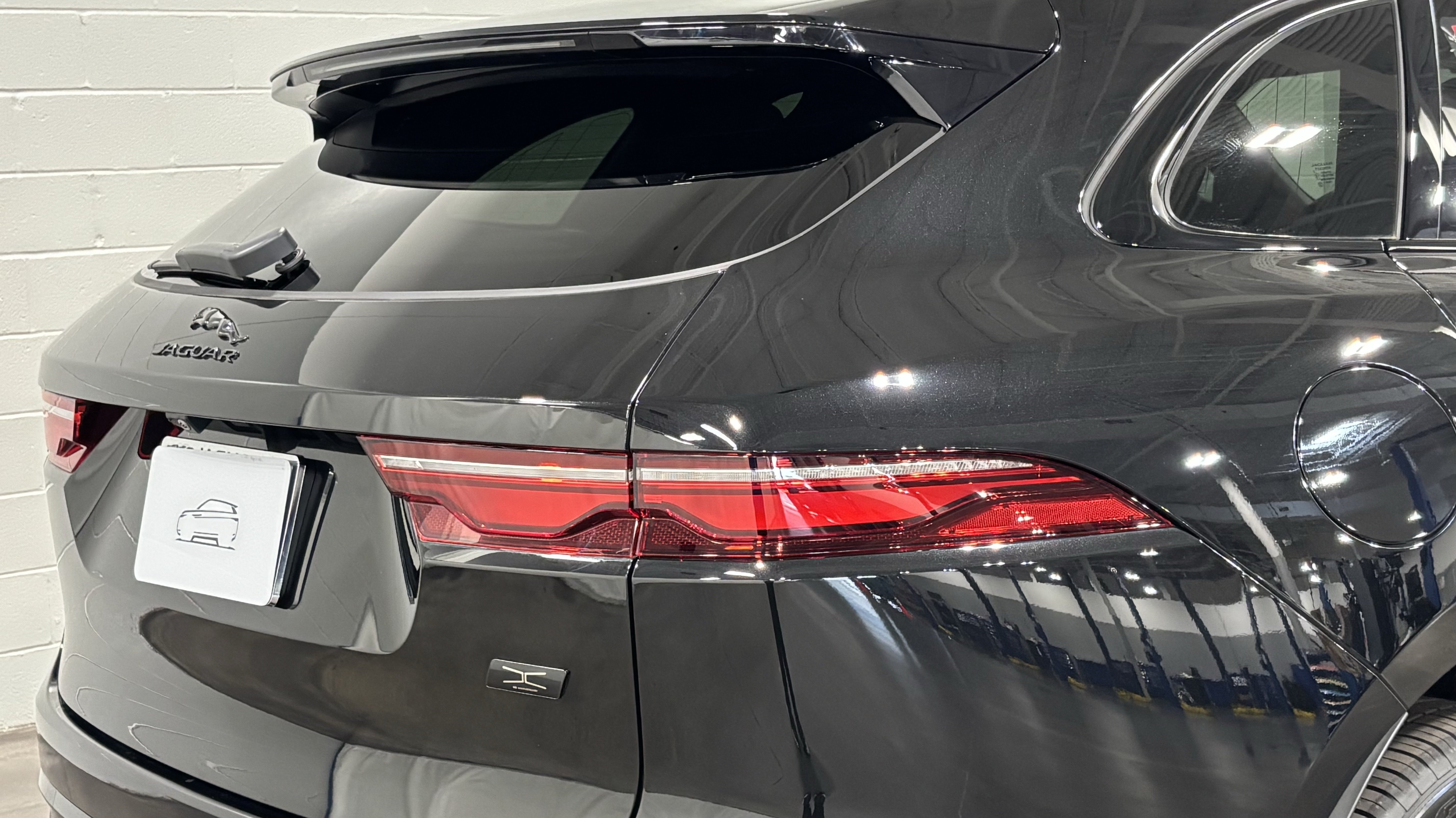 New 2026 Jaguar F-PACE R-Dynamic S AWD/4WD image 18