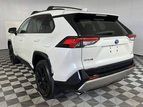 Used 2024 Toyota RAV4 SE w/ Weather Package AWD/4WD image 21
