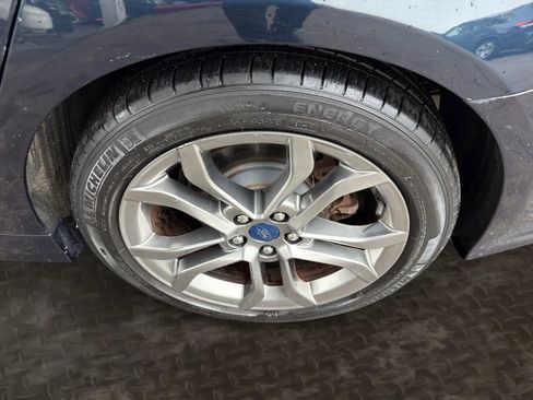 Used 2020 Ford Fusion SEL FWD image 36
