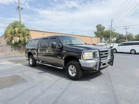 Used 2003 Ford F250 Lariat AWD/4WD image 4