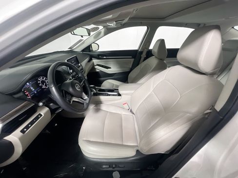 Used 2021 Nissan Altima 2.5 SL FWD image 14