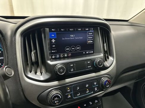 Used 2022 Chevrolet Colorado ZR2 AWD/4WD image 11