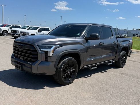 Used 2023 Toyota Tundra SR5 AWD/4WD image 22