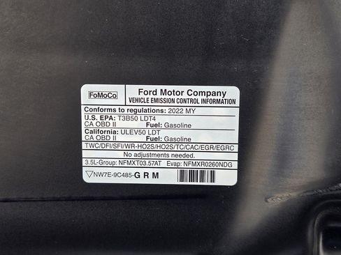 Used 2022 Ford F150 Raptor w/ Raptor 37 Performance Package AWD/4WD image 32