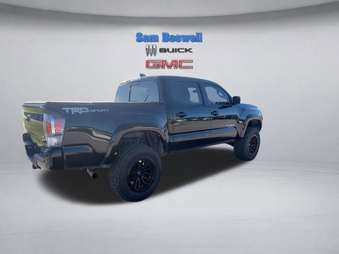 Used 2020 Toyota Tacoma TRD Sport w/ Technology Package image 8