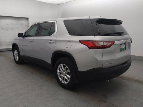 Used 2020 Chevrolet Traverse LS image 3