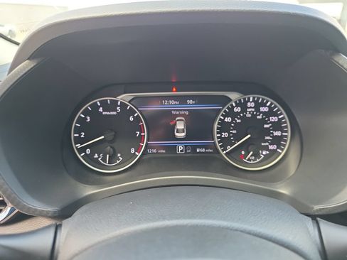 Used 2025 Nissan Sentra SV FWD image 20