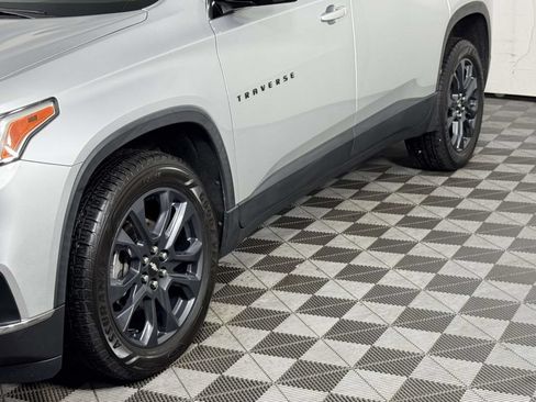 Used 2019 Chevrolet Traverse LT AWD/4WD image 13