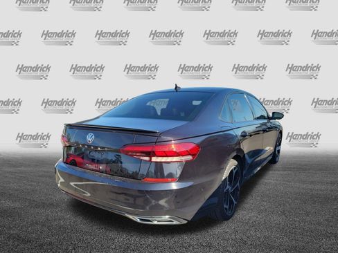 Used 2020 Volkswagen Passat 2.0T R-Line FWD image 10