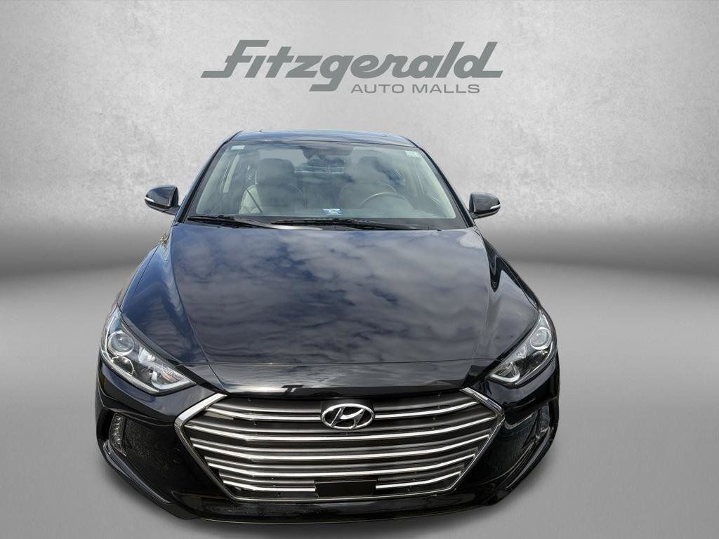 Used 2017 Hyundai Elantra Limited w/ Limited Ultimate Package 05 FWD image 2