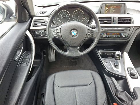 Used 2014 BMW 320i xDrive Sedan image 11