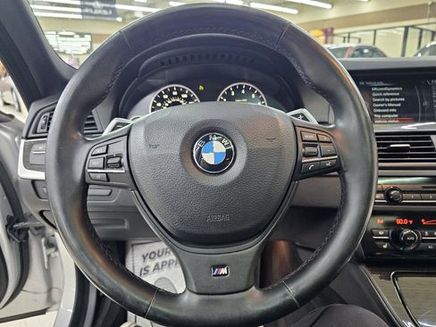 Used 2013 BMW 550i Sedan image 30
