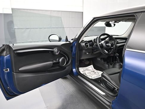 Used 2015 MINI Cooper S image 8