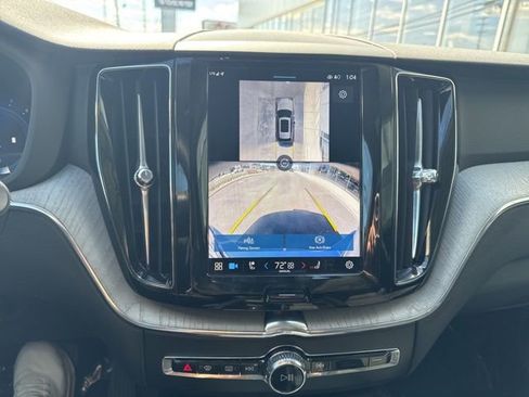 Certified 2025 Volvo XC60 B5 Plus image 26